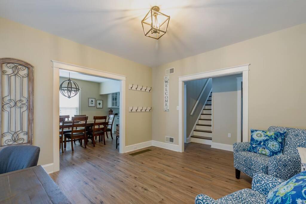 The Queen Place - Updated-Private Backyard Gordonville Екстериор снимка